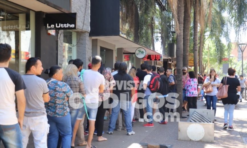 Impuesto al dólar: expectativa por la reacción de los mercados