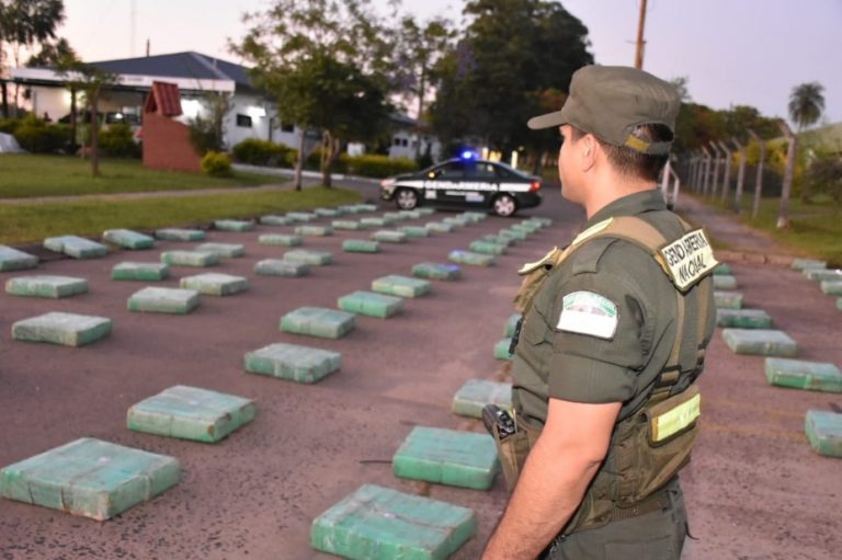Ituzaingó: ocultaba 4.573 kilos de marihuana en un camión y fue detenido