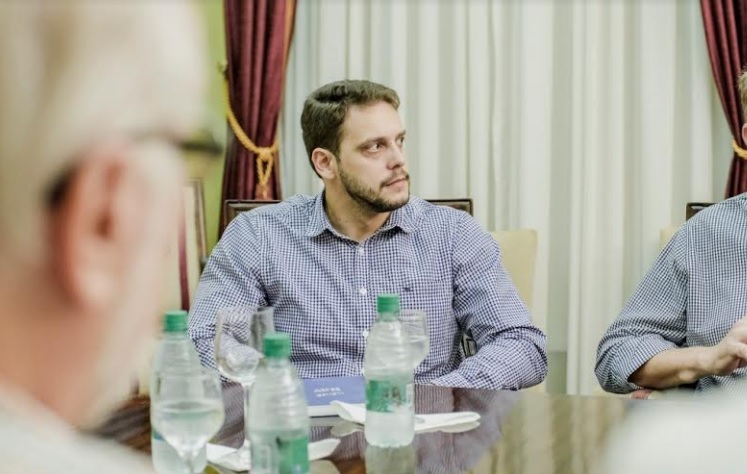 El Gobernador puso en funciones a Paolo Quintana, nuevo ministro de Energía