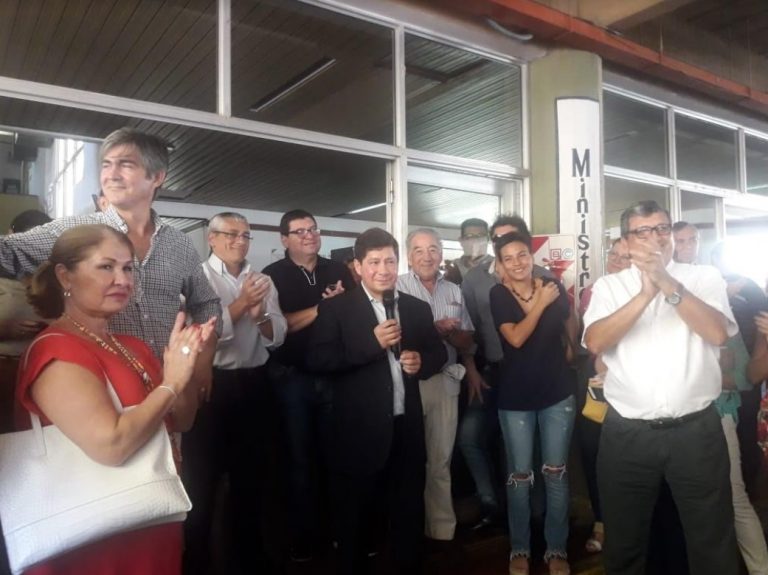 Salud Pública recibió al flamante ministro Oscar Alarcón