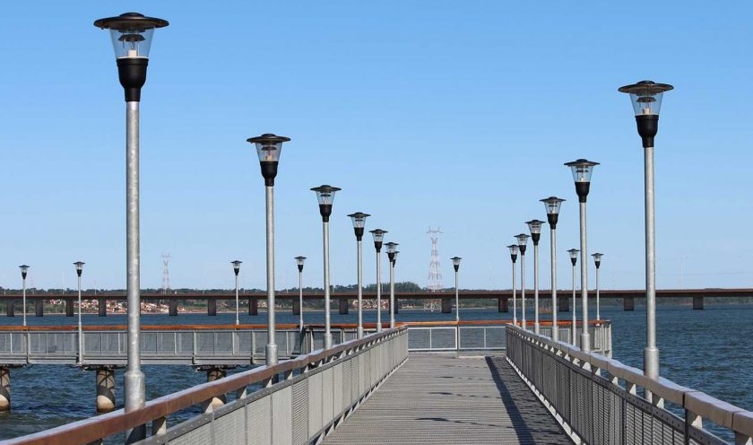 Tiempo: sábado cálido y despejado