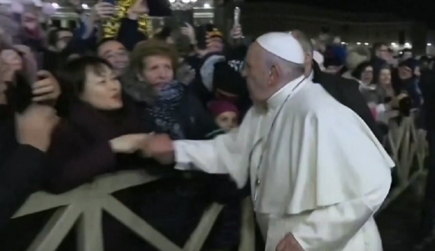 Francisco pidió disculpas por darle una palmada a una mujer: "Yo mismo pierdo la paciencia"