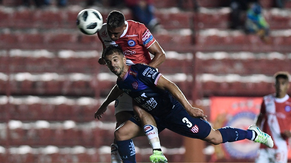 Superliga: Argentinos, uno de los punteros, perdió ante Unión