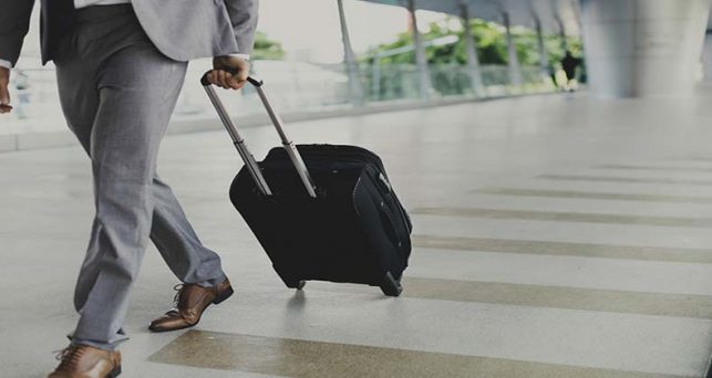 Más jóvenes profesionales argentinos buscan su destino en el exterior