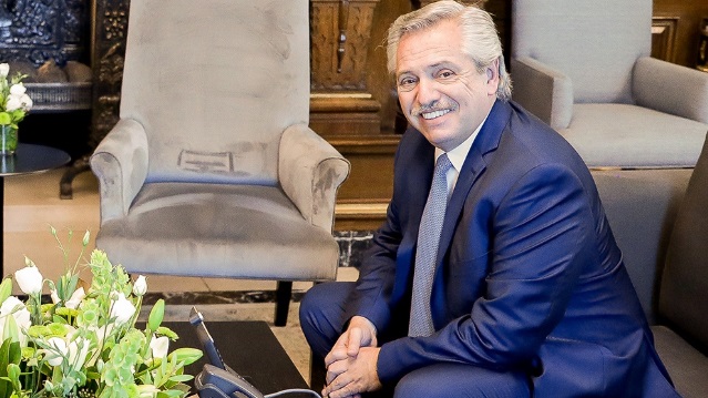 Alberto Fernández viaja a Israel en su primera gira como Presidente