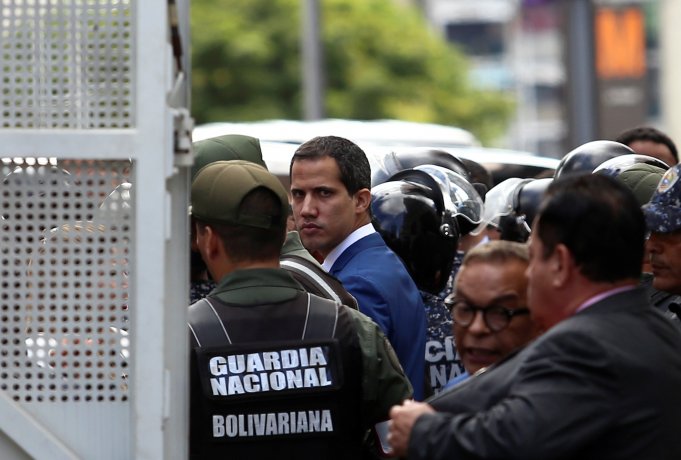Golpe en el Parlamento de Venezuela: gobierno de Maduro desplazó a Juan Guaidó