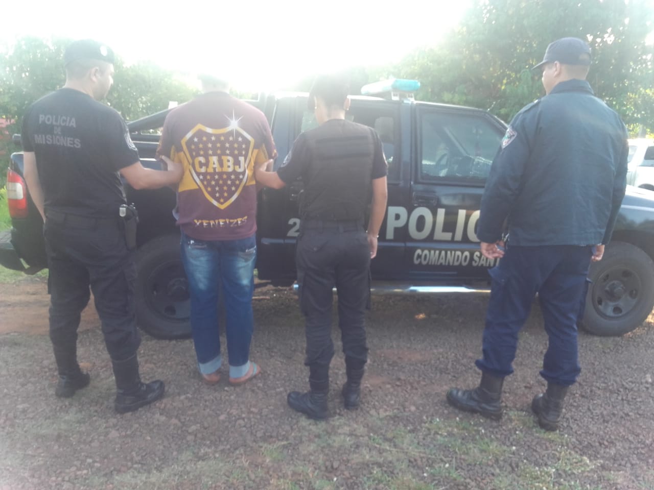 Terminó tras las rejas por amputarle dos dedos a su vecino con un machete
