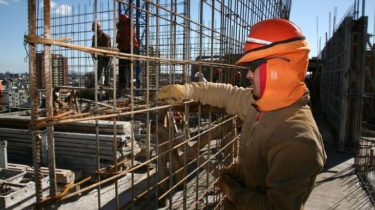 La venta de insumos para la construcción cayó en tres de los cuatro años de Macri