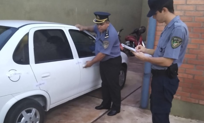 Policías secuestraron un automóvil relacionado a un hecho de estafa