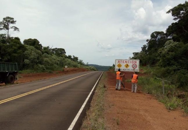 Ruta 27: Vialidad provincial colocó carteles de señalización