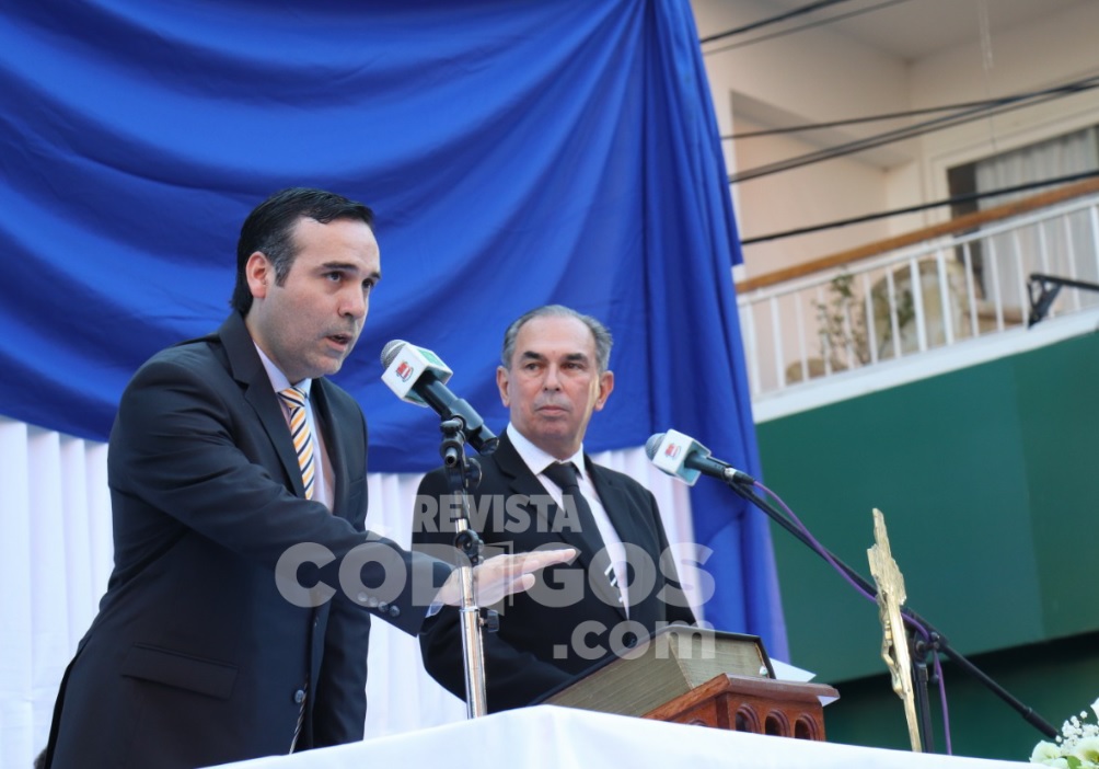 Stelatto y funcionarios municipales congelan sus salarios por 180 días