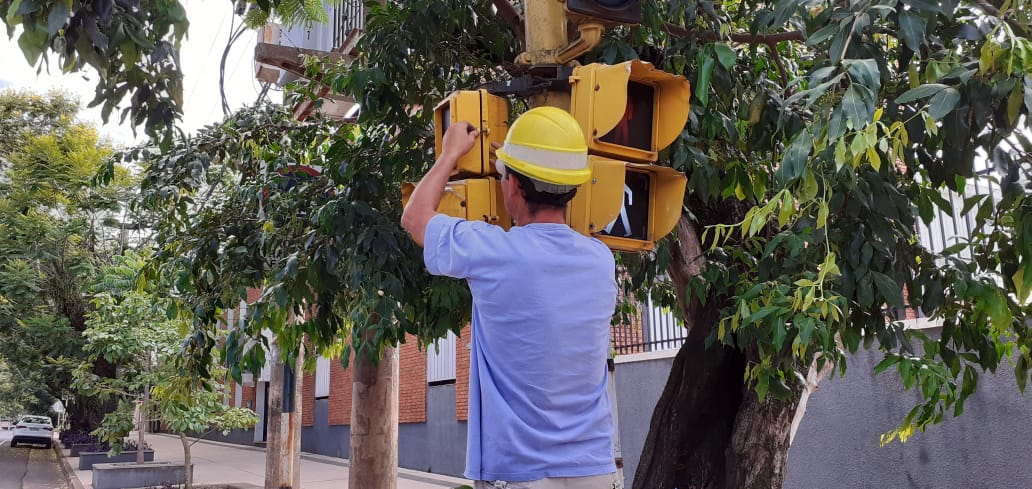 Posadas: reprogramaron el semáforo de Rademacher y Trincheras de San José
