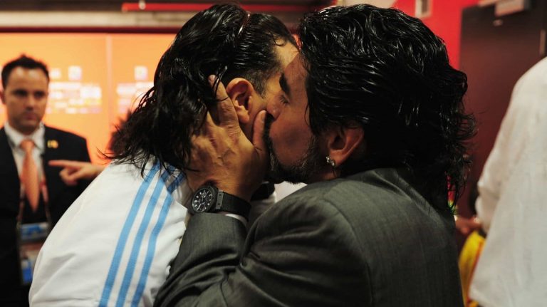 Tevez, sobre Maradona: "No hubo ninguno igual"