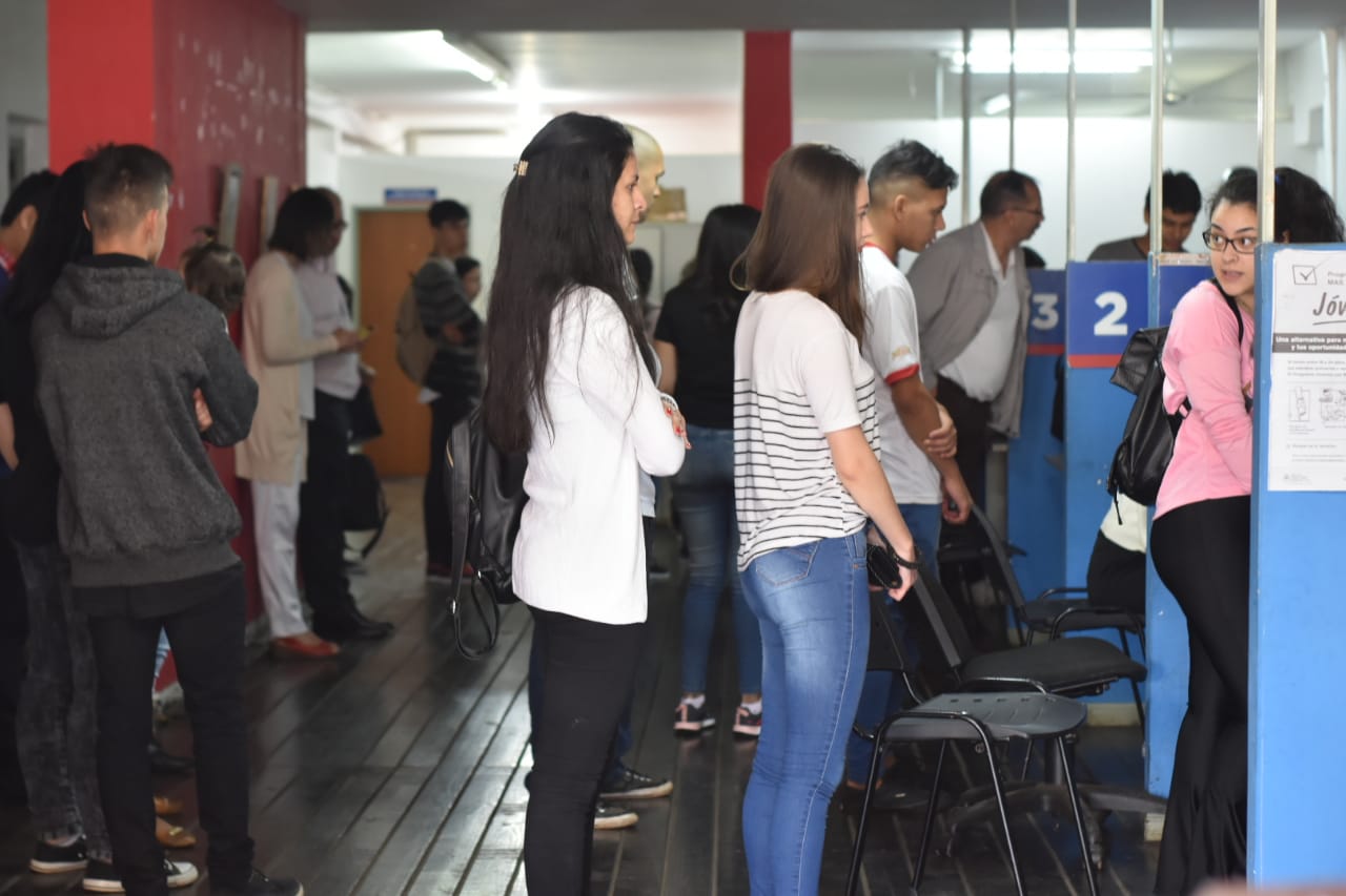 El lunes arranca el pago de los programas sociales de la Oficina de Empleo