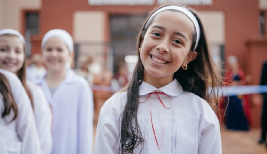 El viernes pagarán la Ayuda Escolar con un aumento del 50%