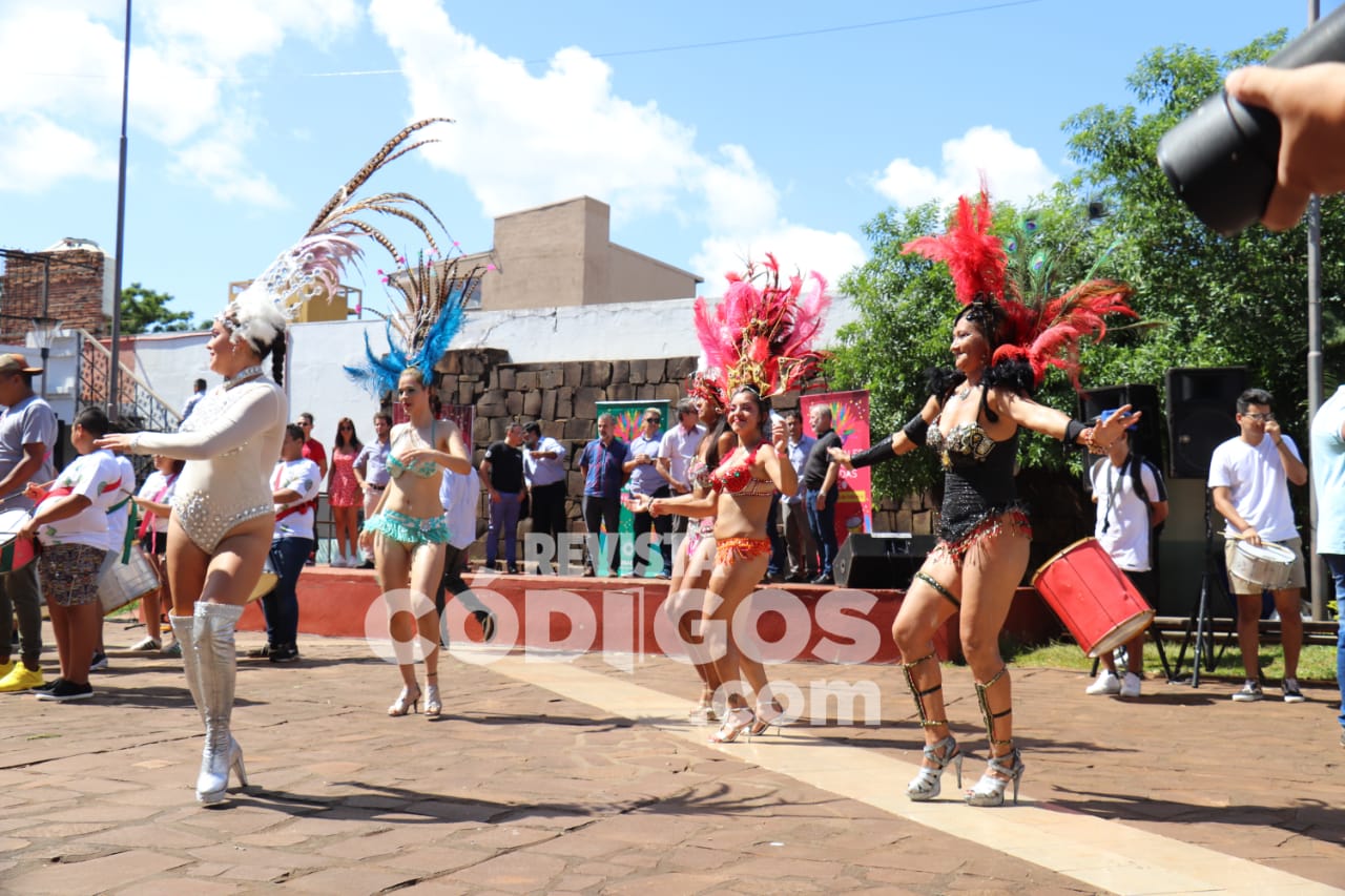 Todo listo para los Carnavales del Río Posadas 2020