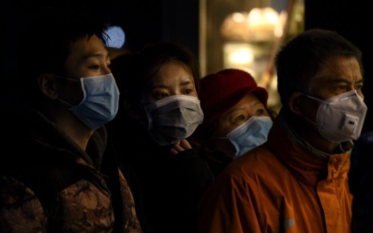 Coronavirus: ya son casi 1400 muertos y 64.000 casos de contagio en China