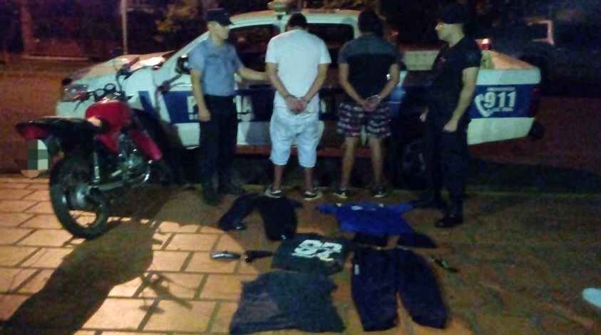 Atraparon a “motochorros” que a punta de pistola robaron en un local comercial de Apóstoles