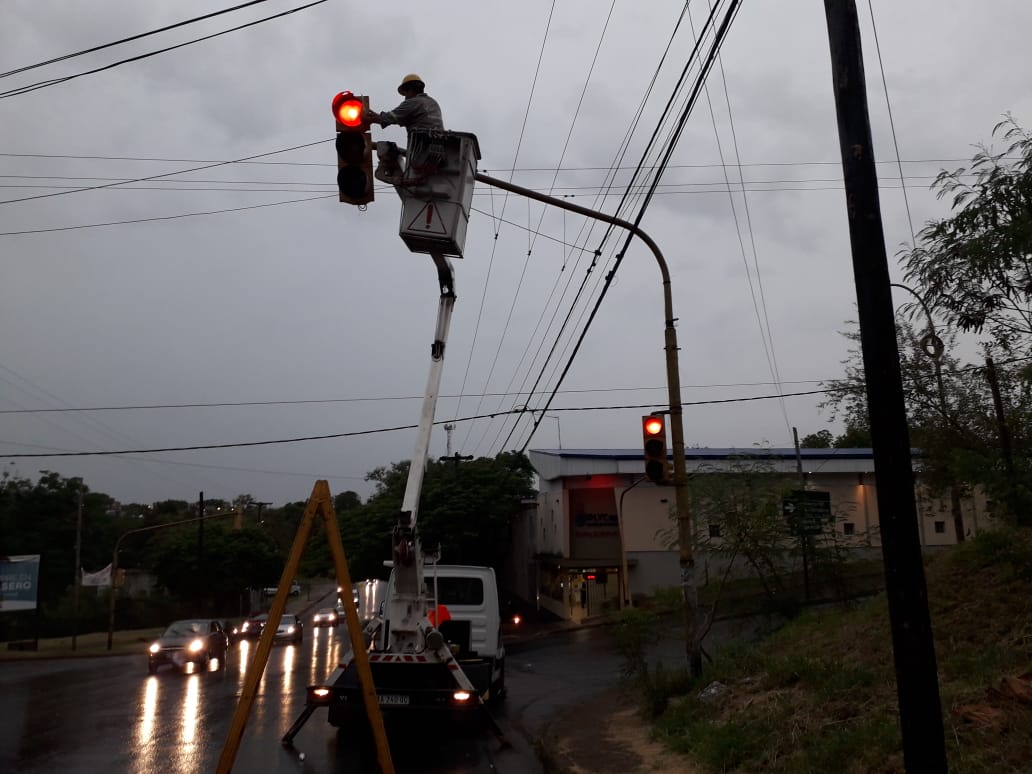 Repararon semáforos afectados por la tormenta en Posadas