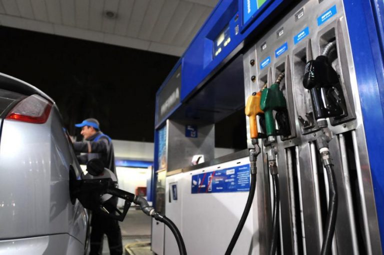 YPF aumentó sus combustibles en un 3,5% promedio