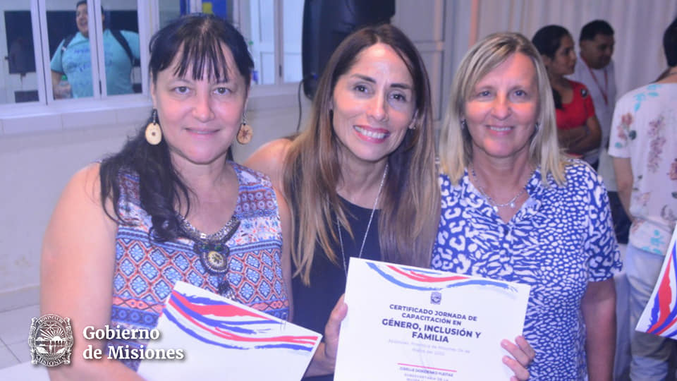 Subsecretaría de la Mujer realizó jornada sobre “género, inclusión y familia” en Apóstoles
