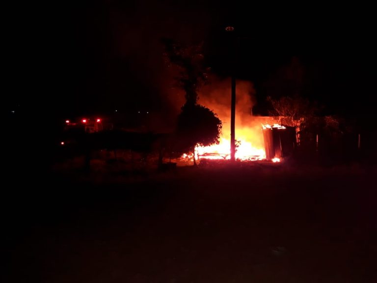 Incendio consumió una vivienda en San Vicente: no hubo víctimas