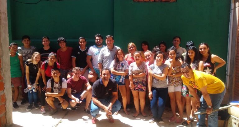 Municipales de Montecarlo refaccionan albergues universitarios de Posadas
