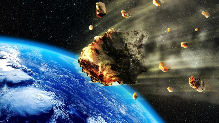 Un asteroide gigante podría impactar con la Tierra en abril