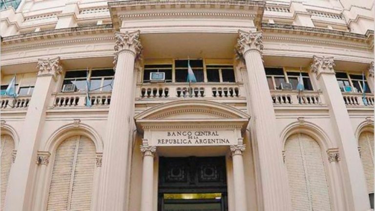 El BCRA investigará la deuda contraída durante el gobierno de Macri