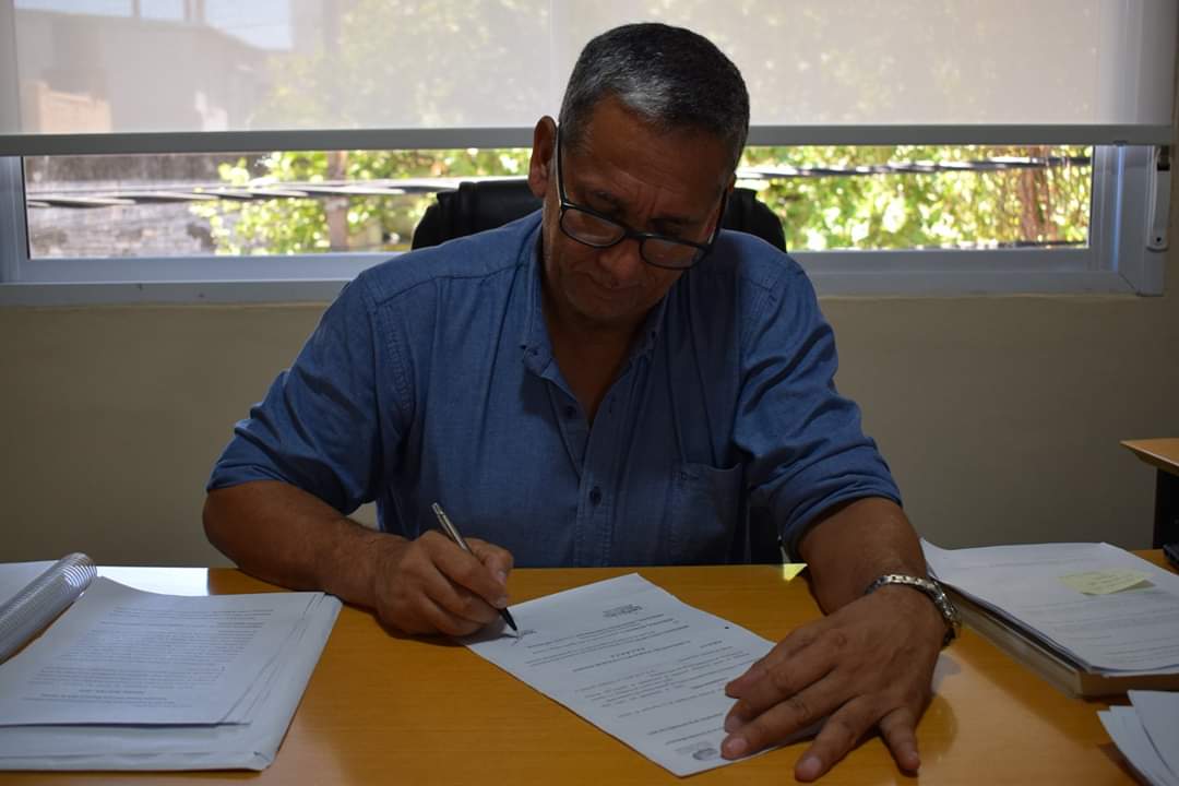 La Defensoría del Pueblo también decretó Asueto Administrativo Extraordinario para este lunes