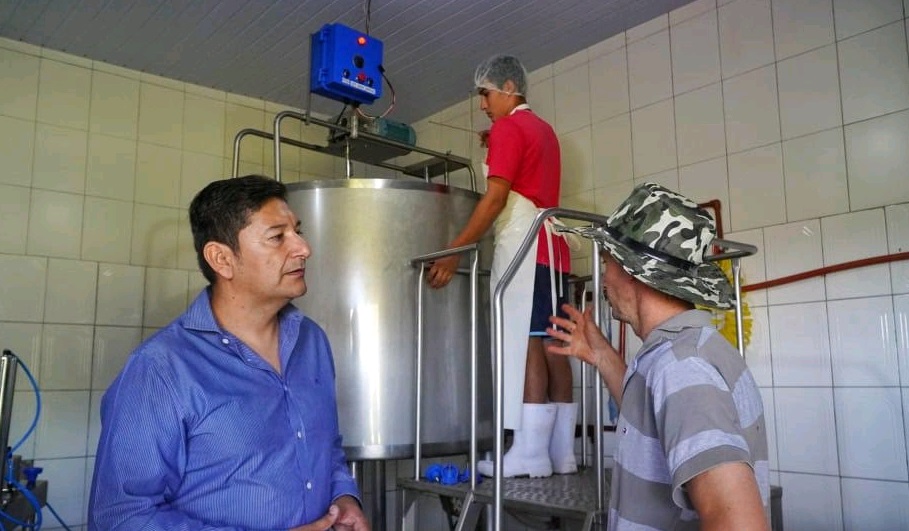 IFAI en San Antonio: Rodríguez recorrió y escuchó proyectos del sector productivo y educativo