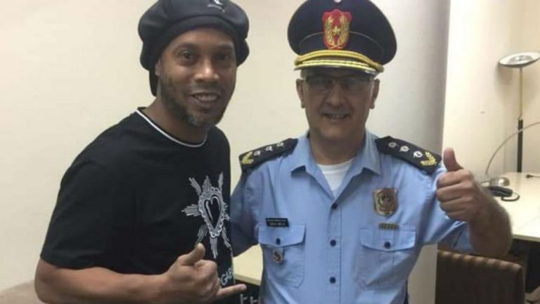 Chilavert pidió mano dura y que Ronaldinho quede detenido en Paraguay