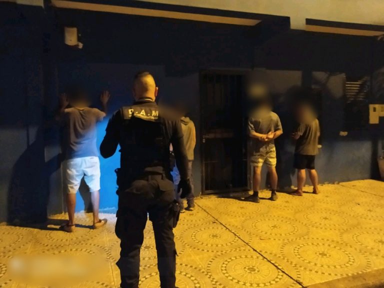 Hombres fueron detenidos por incumplir la cuarentena en Posadas