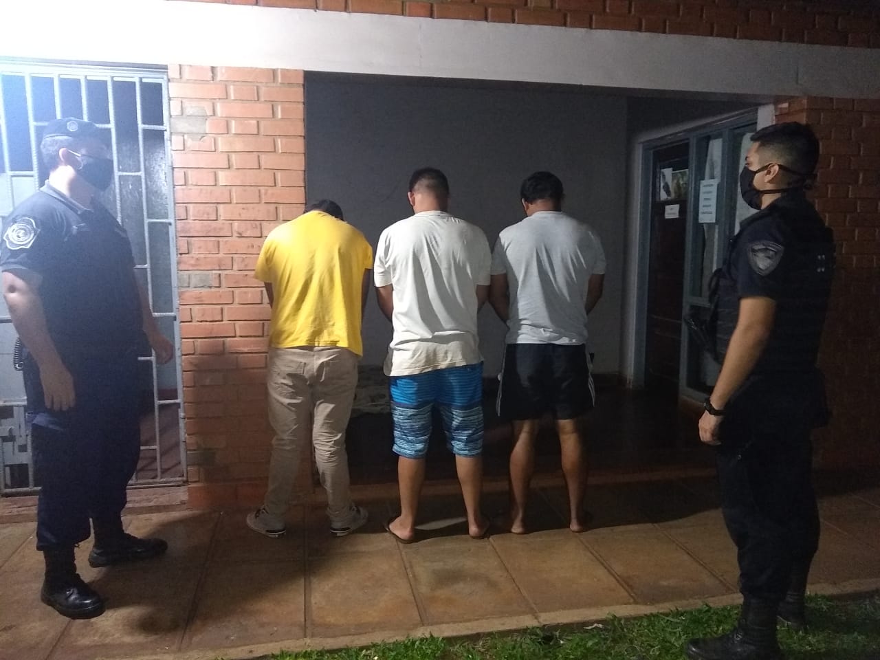 Posadas: hombres fueron arrestados por causar desorden en la chacra 136