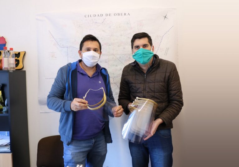 El Instituto de Enseñanza Agropecuaria N°13 de Colonia Guaraní donó 15 máscaras faciales a Oberá