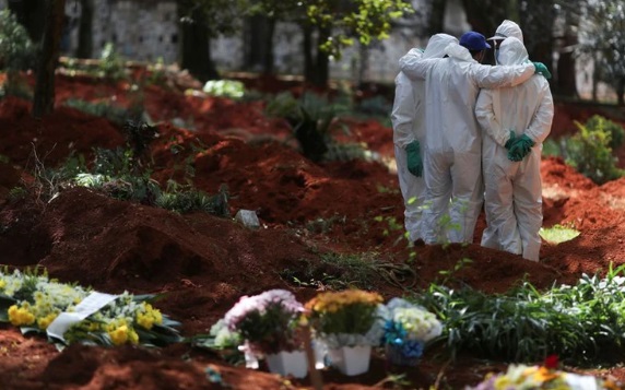 Récord de muertes por coronavirus en Brasil: 200 fallecidos en 24 horas