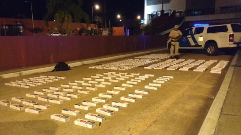 Posadas y Eldorado: secuestraron más de 400 cartones de cigarrillos ilegales