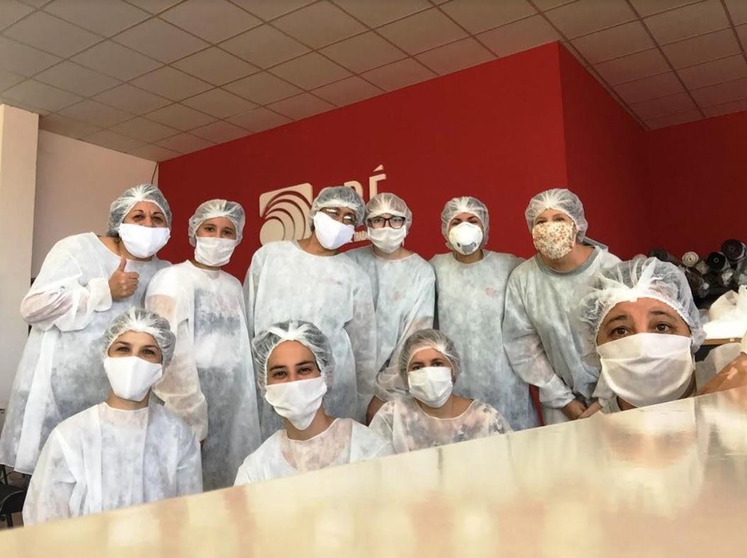 Solidaridad: Cooperativas de la provincia confeccionan barbijos, delantales y sábanas