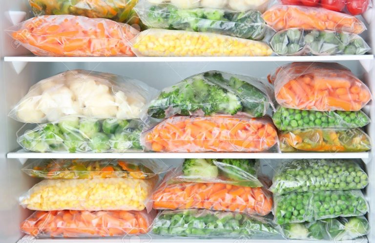 Frutas y verduras que se pueden congelar para tener a mano en la cuarentena
