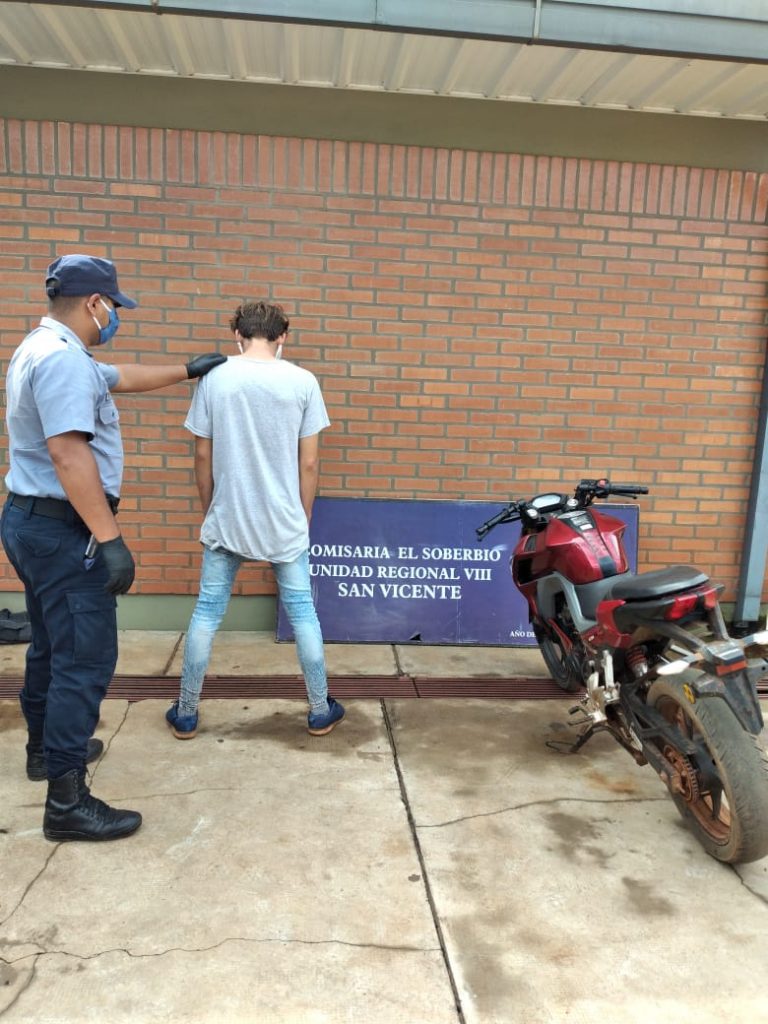 El Soberbio: conducía una moto robada en Iguazú y fue atrapado