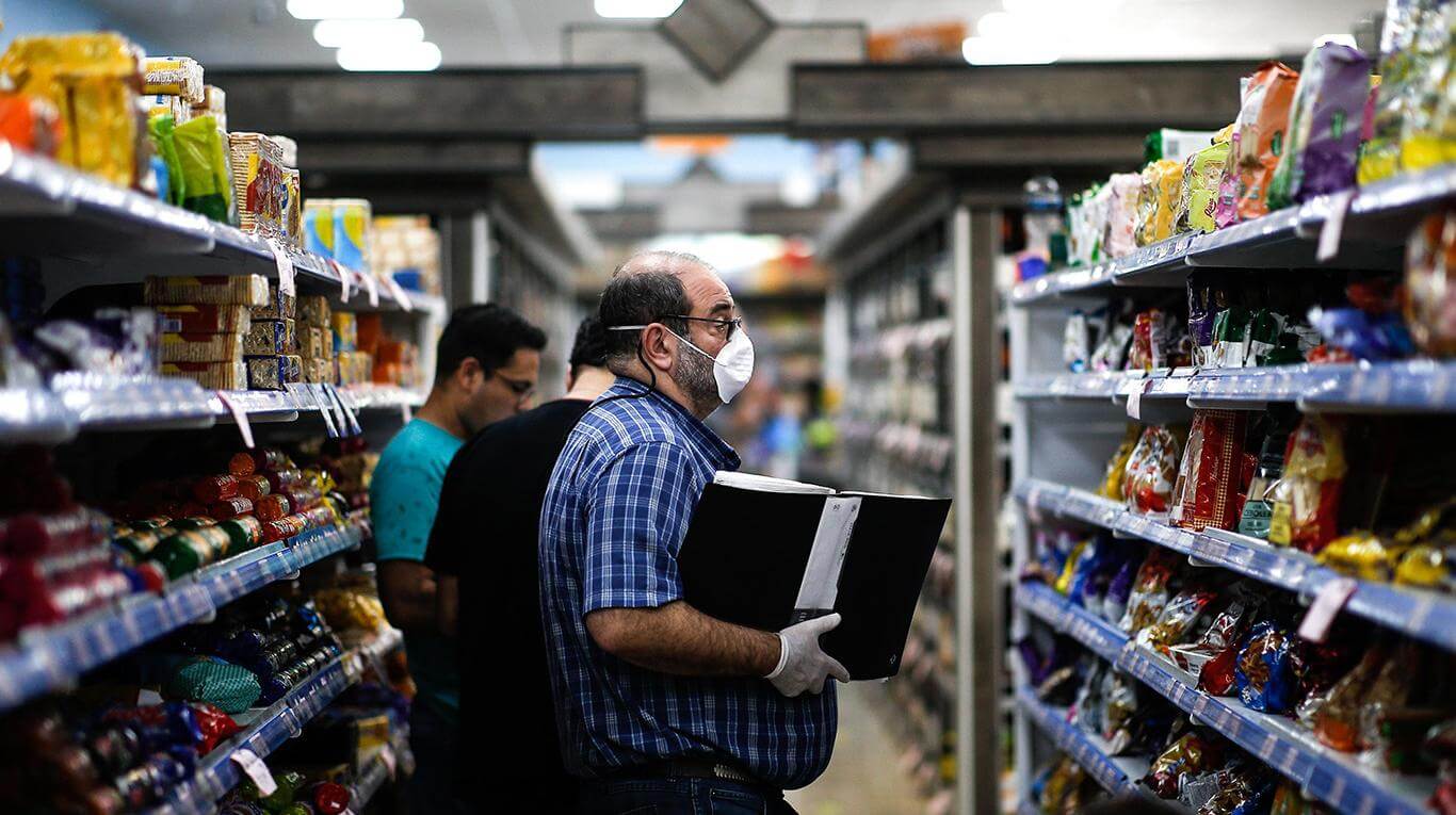 El Gobierno prorrogó por 30 días los precios máximos para productos esenciales