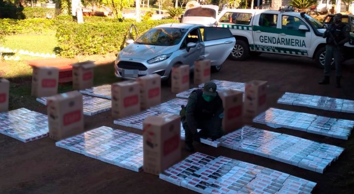 Secuestraron ocho mil paquetes de cigarrillos ilegales en Garuhapé: dos detenidos