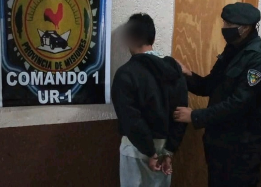 Posadas: detuvieron a un hombre por intentar abrir las puertas de automóviles estacionados