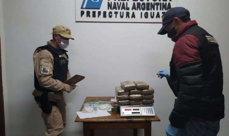 Puerto Iguazú: secuestraron más de 10 kilos de marihuana a orillas del río Paraná