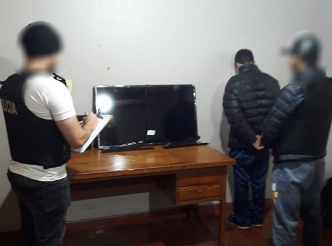 Intentó vender por redes sociales un televisor robado y fue detenido en Posadas