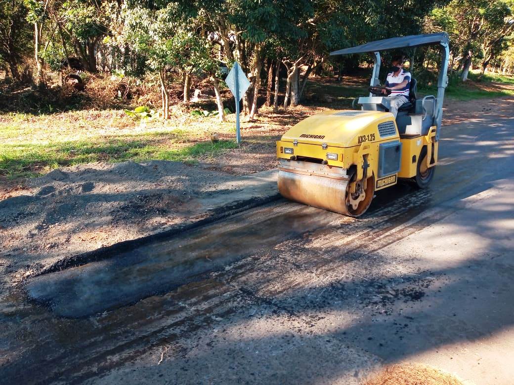 Ruta provincial 103: Vialidad trabaja en reparaciones y señalización 1 2 - Ruta Provincial 103 Gacetilla DPV 3 - 1