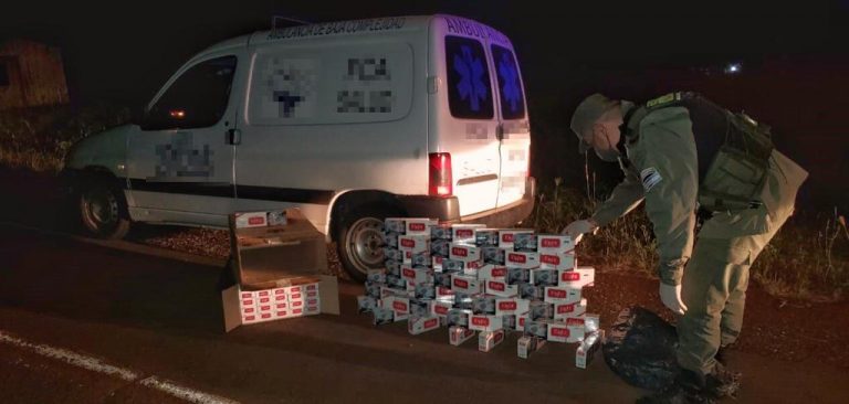 Paraje Cuña Pirú: utilizaba una ambulancia para transportar 1.000 paquetes de cigarrillos ilegales