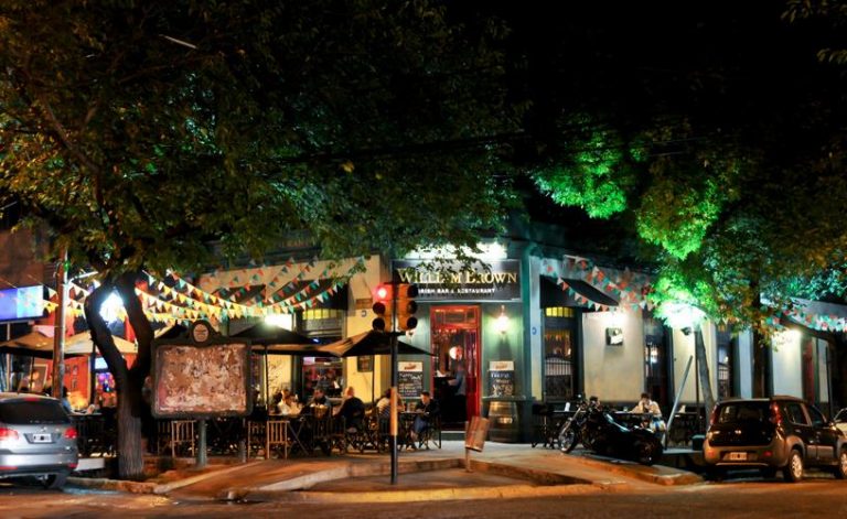Coronavirus: habilitaron la apertura de bares y restaurantes en Mendoza, Salta y Jujuy