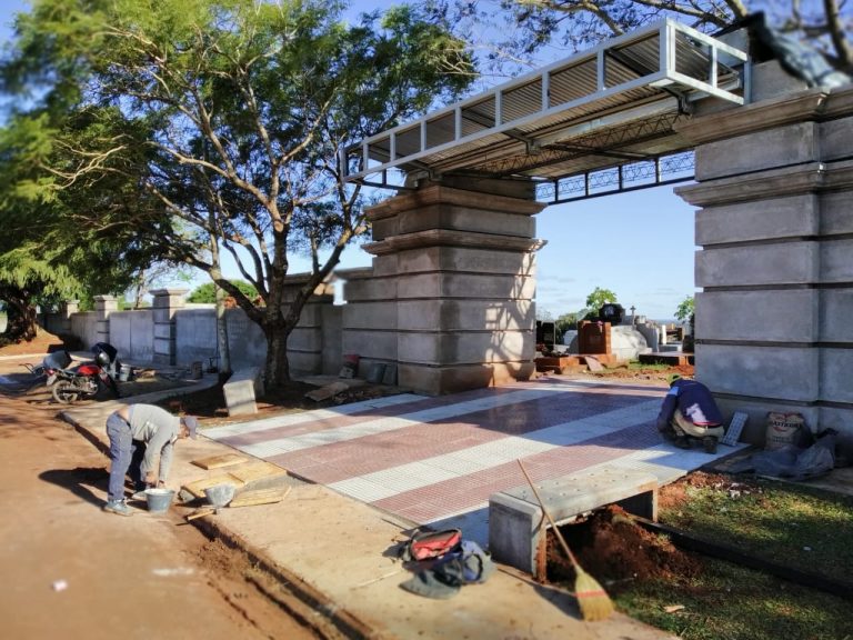 Avanza la obra de mejoras en el cementerio local de Campo Grande