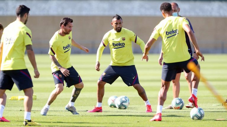 Alivio para Barcelona: Messi se entrenó a la par del grupo